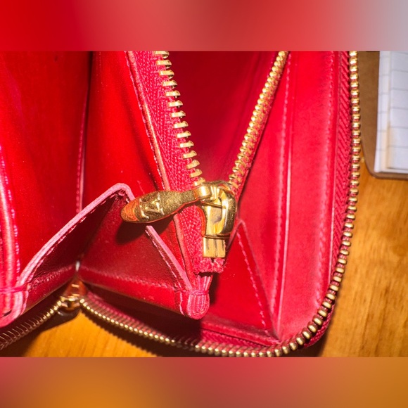 Louis Vuitton Zippy Long Black wallet EUC w/COA - Picture 8 of 11